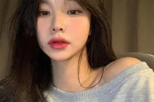 明星曝出整容内幕成龙割双眼皮谢霆锋直接“出卖”老爸